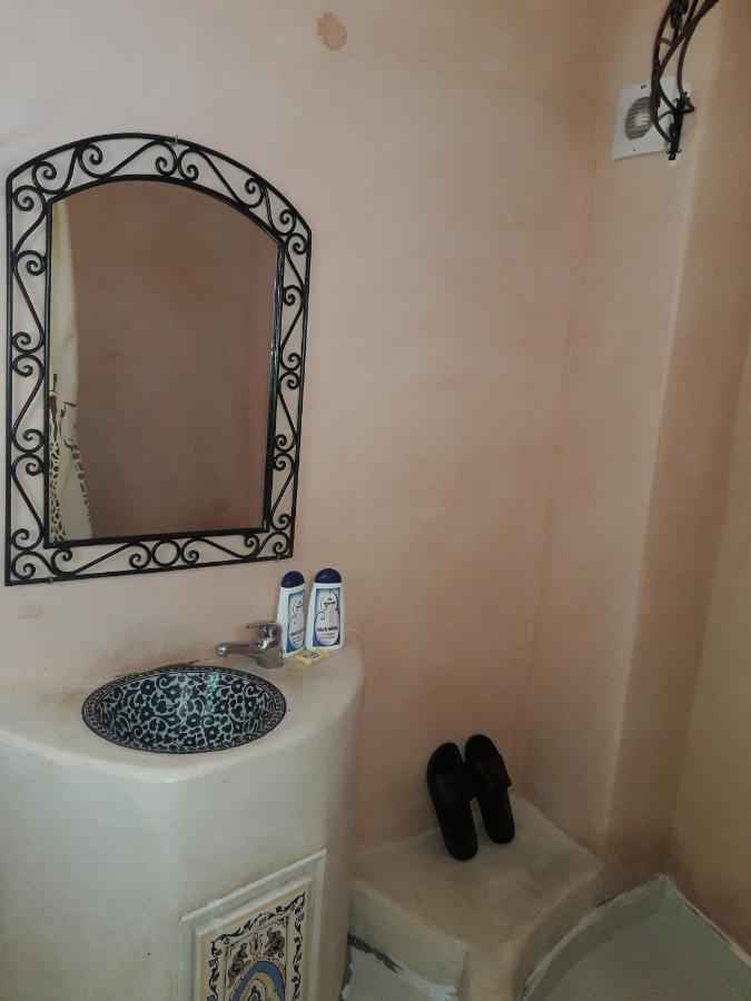 Casa El Haouta Hotel Чефчауен Екстериор снимка